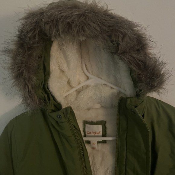 Girls' Solid Parka Jacket - Cat & Jack olive size 6-7 Nwot - Picture 5 of 7